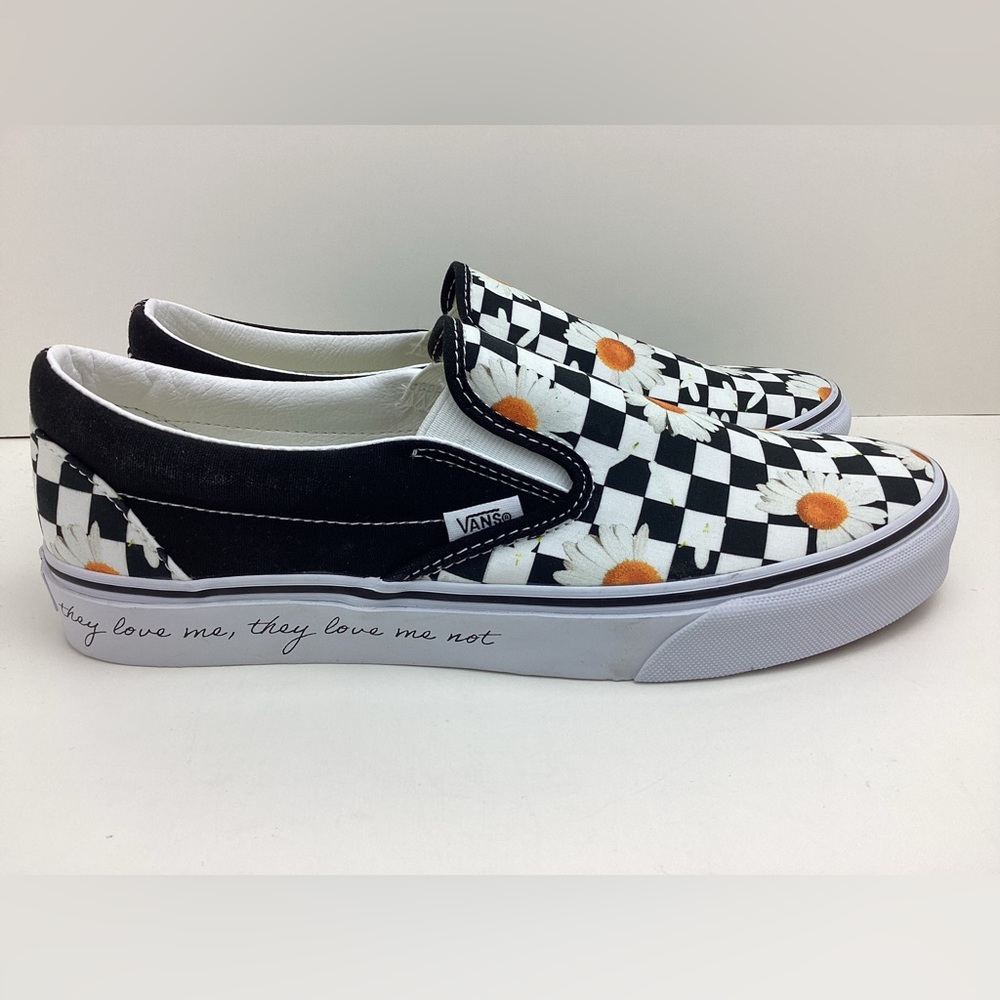 Vans Classic Slip-On Love Me ,Love Me Not  Men’s Sz 9 Women’s Sz 10.5